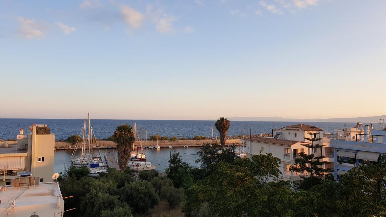 Vista Marina Hotel Kalamáta Buitenkant foto