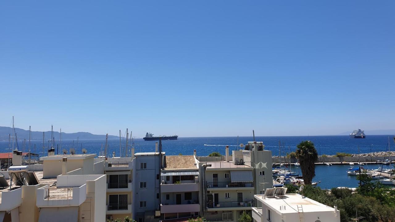 Vista Marina Hotel Kalamáta Buitenkant foto