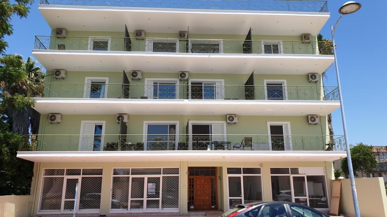 Vista Marina Hotel Kalamáta Buitenkant foto