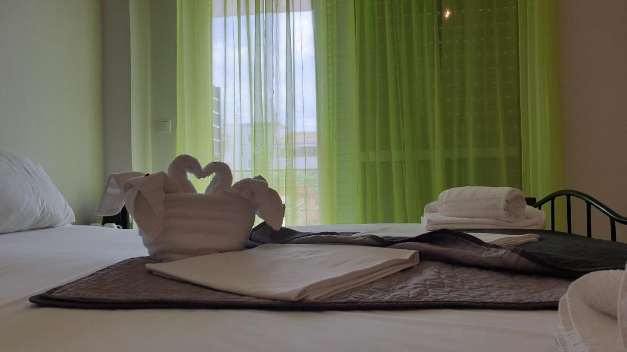 Vista Marina Hotel Kalamáta Buitenkant foto